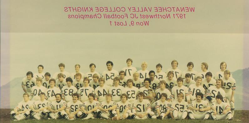 1971 Knights Football Team